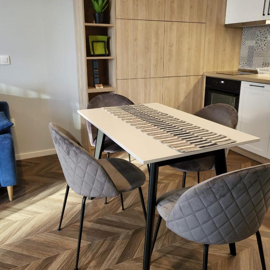 Apartment New Luxury Next To Subway With Garage Sofia