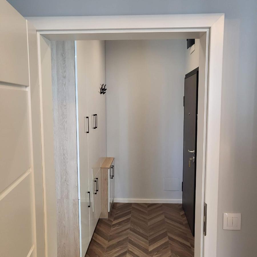 Apartment New Luxury Next To Subway With Garage Sofia